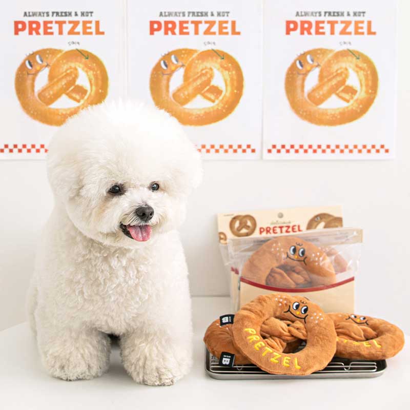 Pretzel-shaped Pet Toy 蝴蝶卷餅藏食玩具